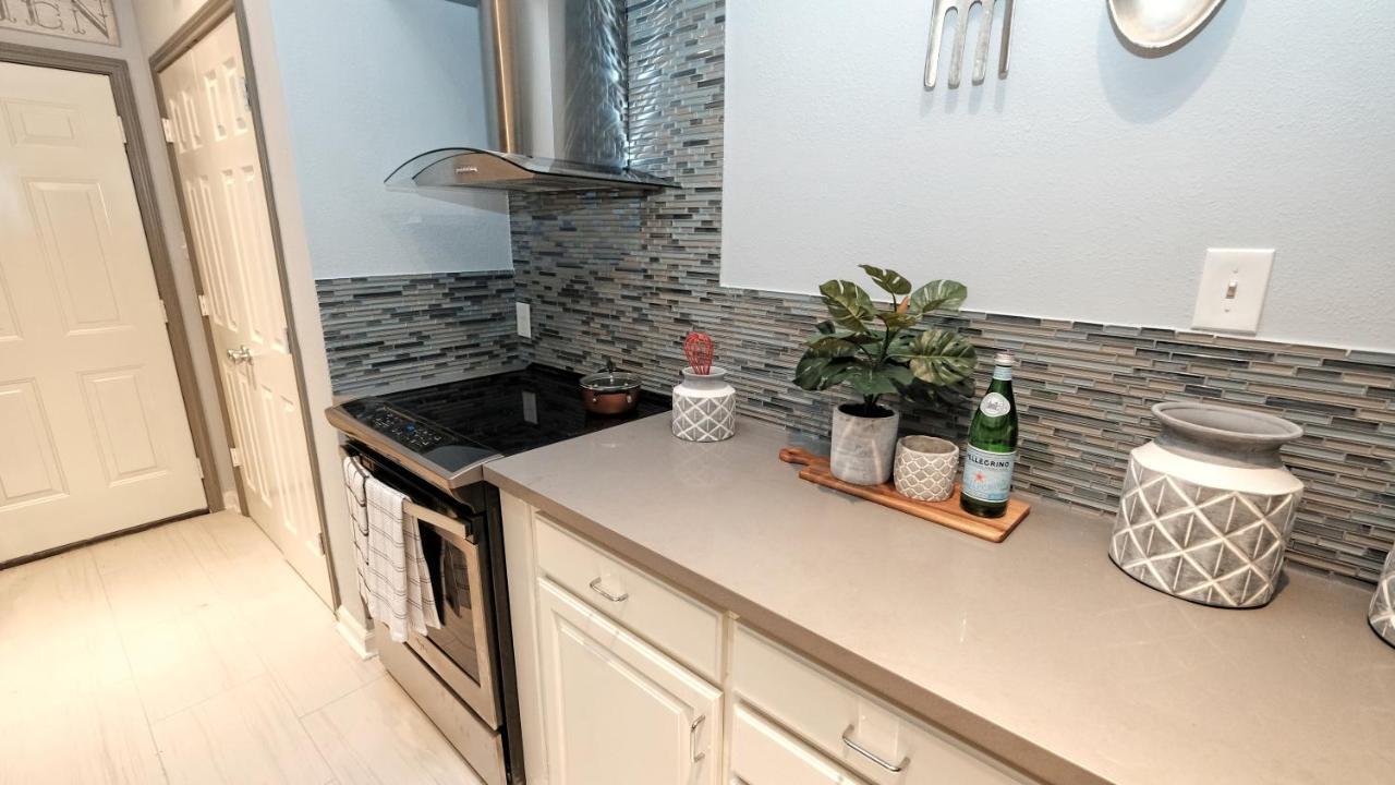 Rodeo, Grb, Nrg, Galleria, Medical Center, Mm Park, Galveston - Breakwood Houston